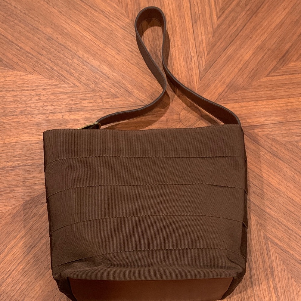 Wonderful Salvatore Ferragamo Vala Tote Bag
